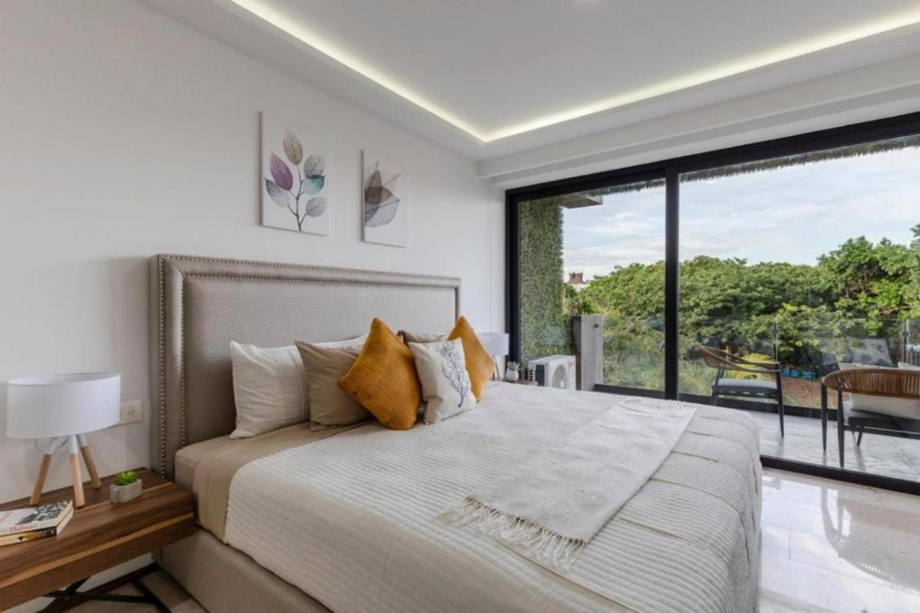 One Paralia Playa del Carmen Exterior photo