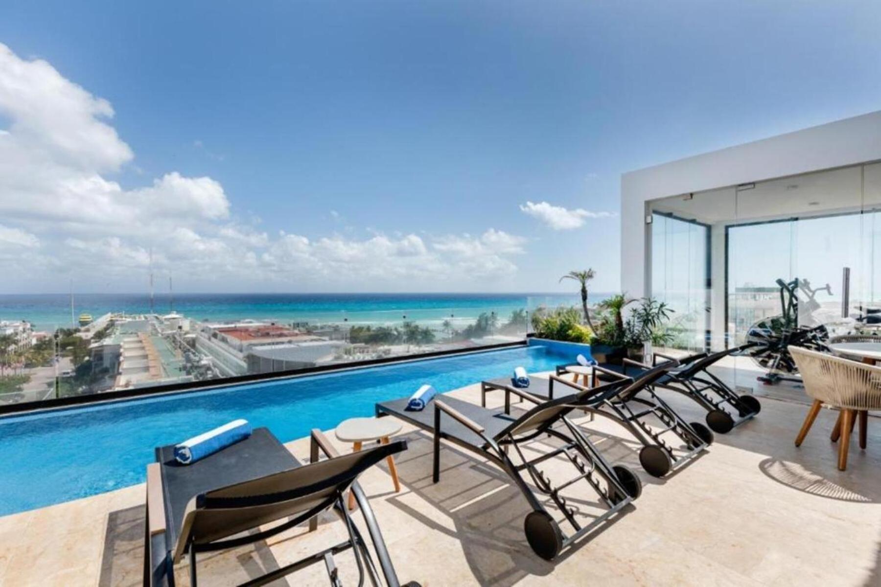 One Paralia Playa del Carmen Exterior photo